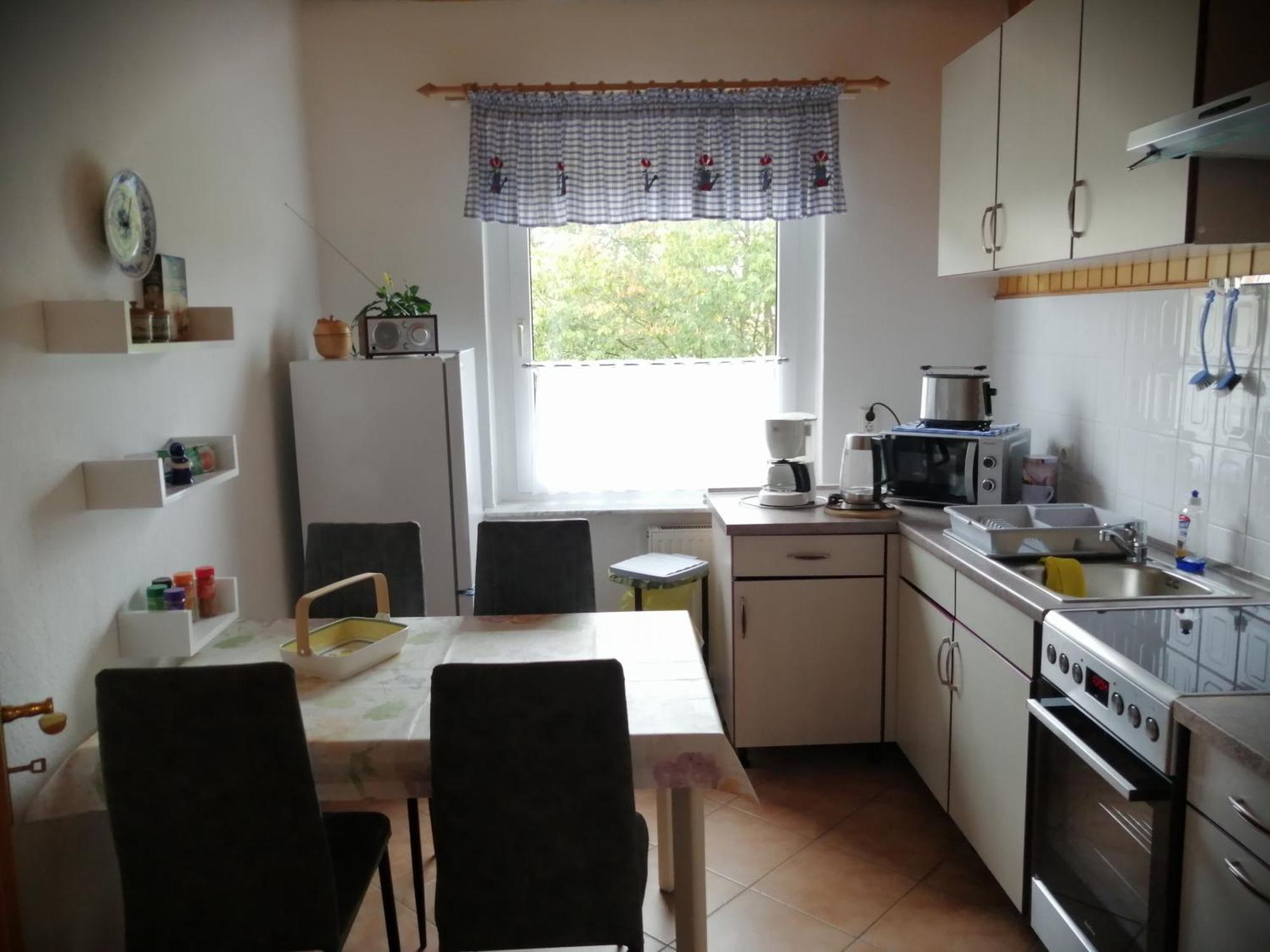 Apartment 2 *